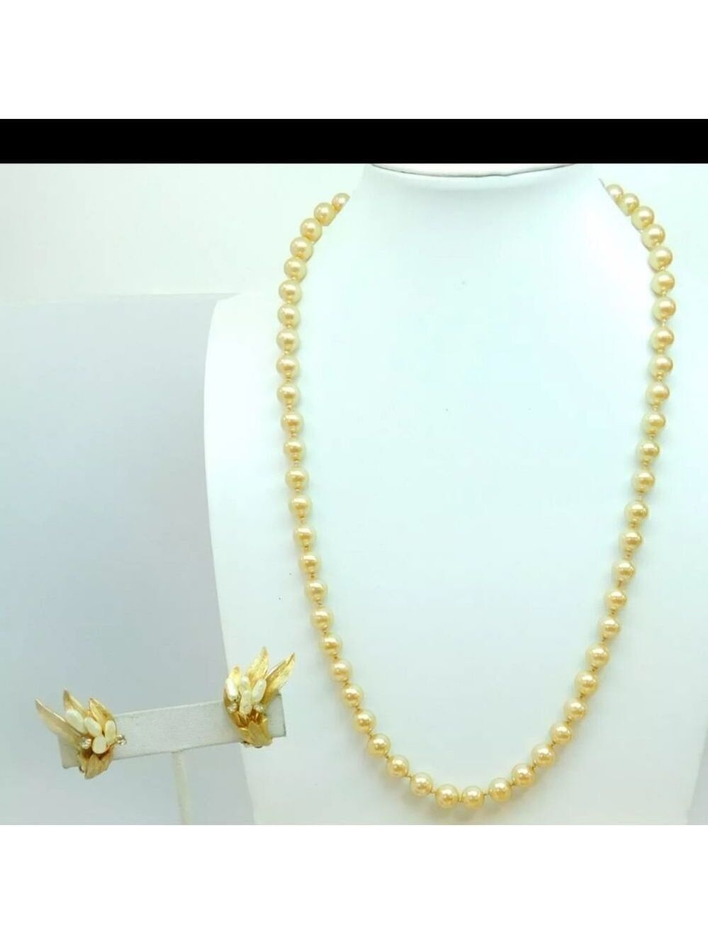 VNTG Lisner Duchess & Fashion Gold Tone CZ & Faux Pearl Jewelry & Brooch 128.5g